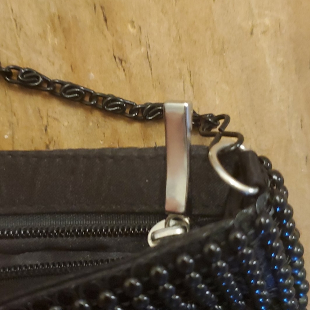 Hobnail Purse - Picture 3 of 5